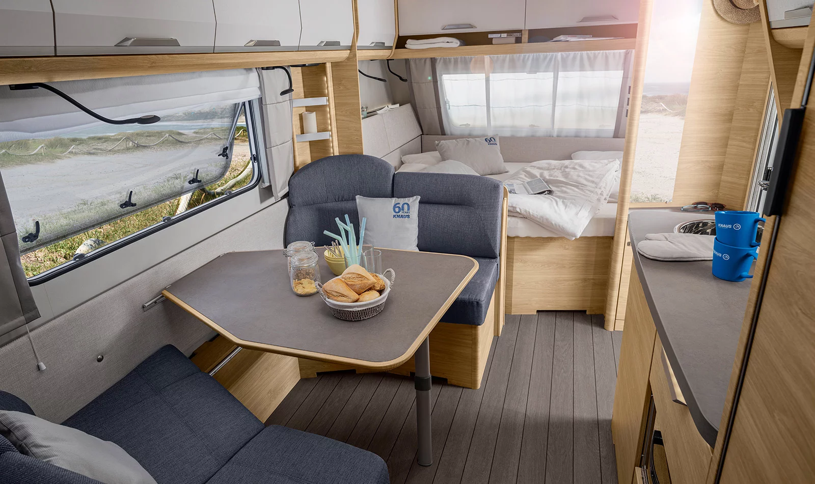 Knaus R05 Knaus Südwind 580 QS - Caravan-Vergleich.de
